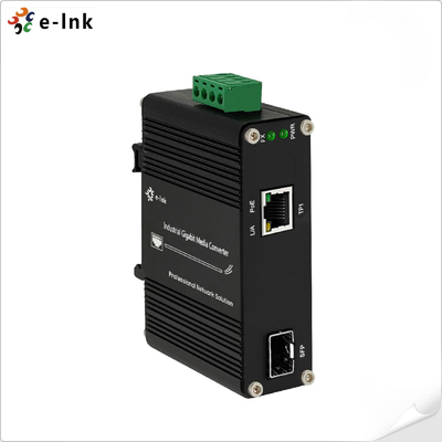 Industrial PoE Media Converter 100 1000BASE-X SFP ke 10 100 1000BASE-T 802.3 pada 30W