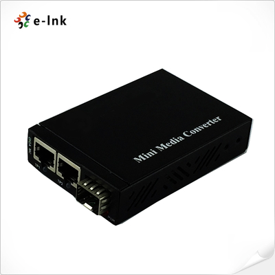 Mini 2x 10/100/1000Base-T RJ45 ke 1x 1000Base-X SFP Slot Gigabit Ethernet Media Converter