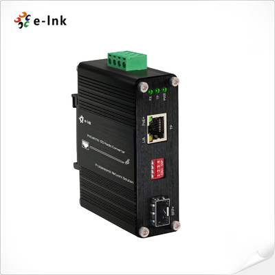 Mini Industrial 10G/5G/2.5G/1G/100M 802.3at ke 10GBASE-X SFP+ Media Converter