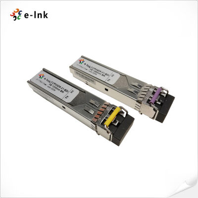 HD-SDI CWDM SFP Optical Transceiver 1270-1610nm 40km Memenuhi persyaratan MSA